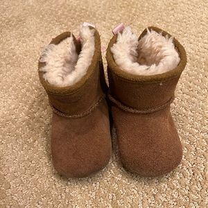Ugg Jesse Bow Baby Boots 2/3